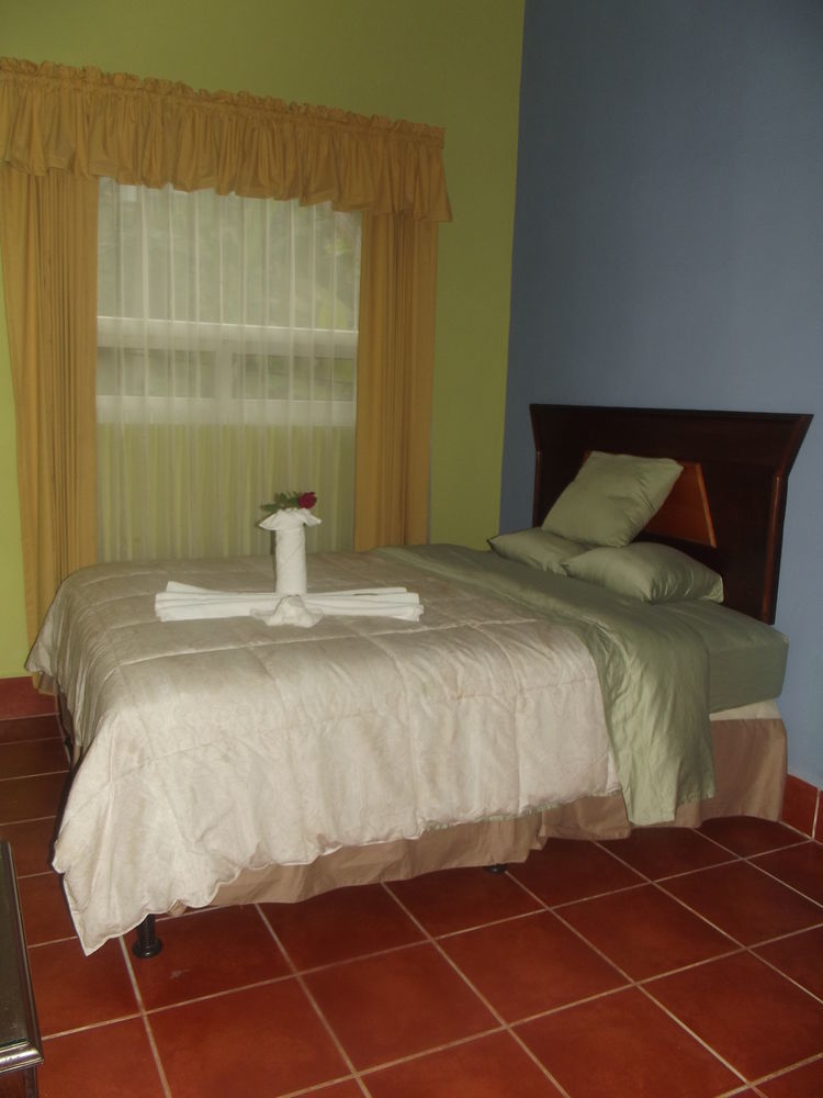 Hotel Ribiera Del Lago Peten Itza San Roman Exterior foto